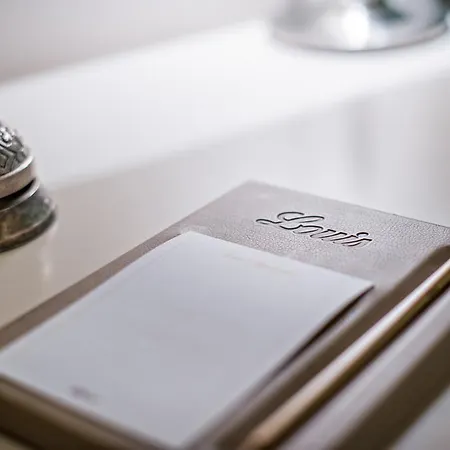 Louis Galata İstanbul